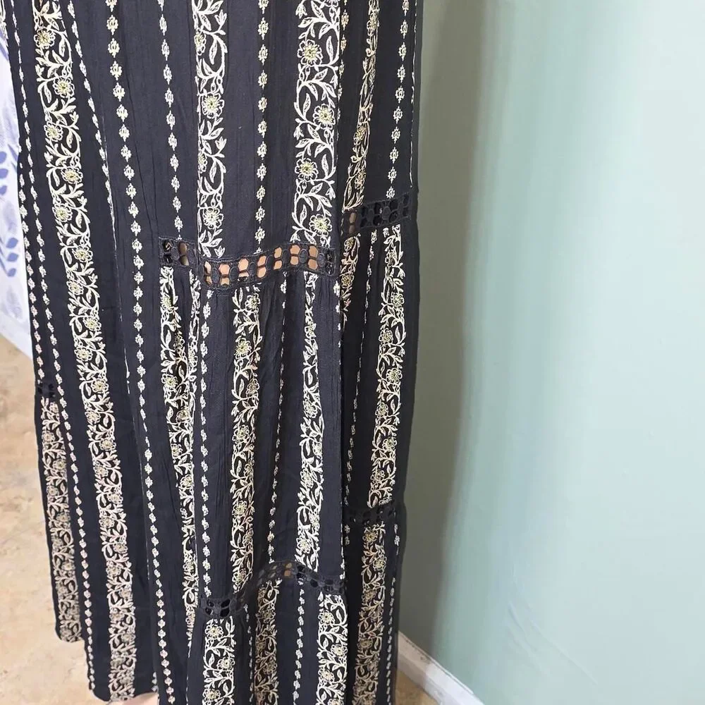 Angie Wide Leg Boho Pants with Lace Crochet Inserts Size: Small - Picture 5 of 11